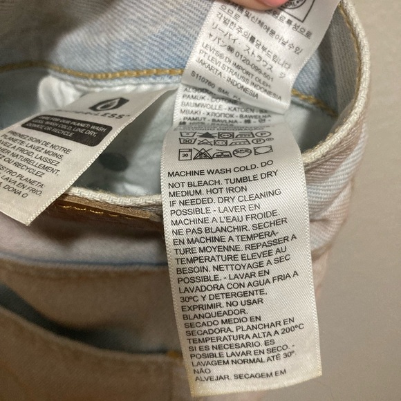 Levi’s Ribcage Wide Leg Jeans in Fairy Dust Dreams Light Wash Size 27 - Picture 6 of 8